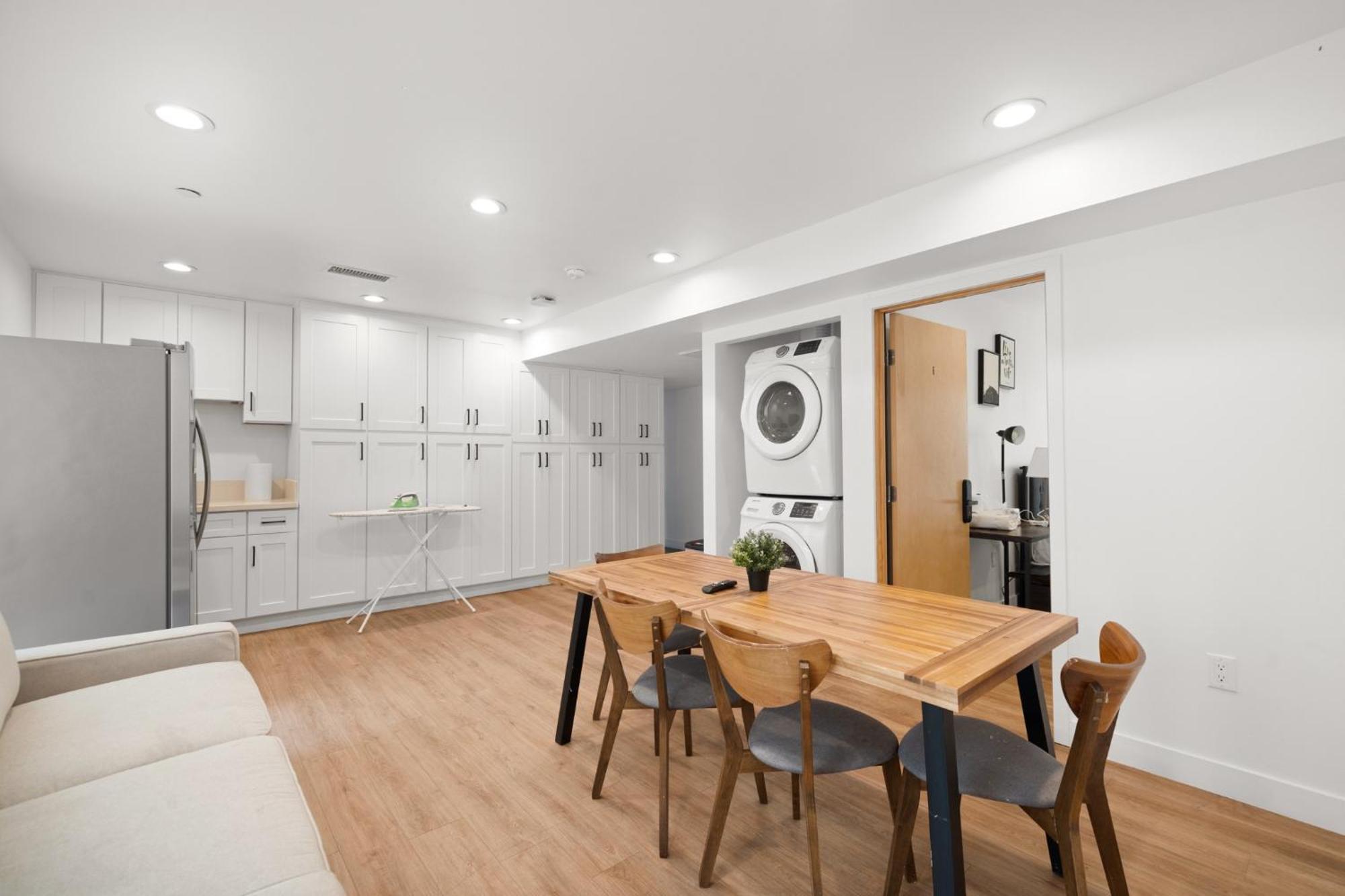 Charming Urban Retreat Near Usc In La- Private Room With Share Living Room With Kitchen Los Angeles Zewnętrze zdjęcie
